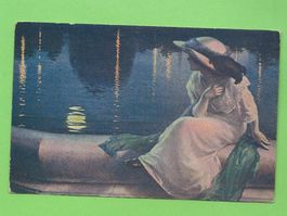 Antike Postkarte Dame am See, um 1910,
