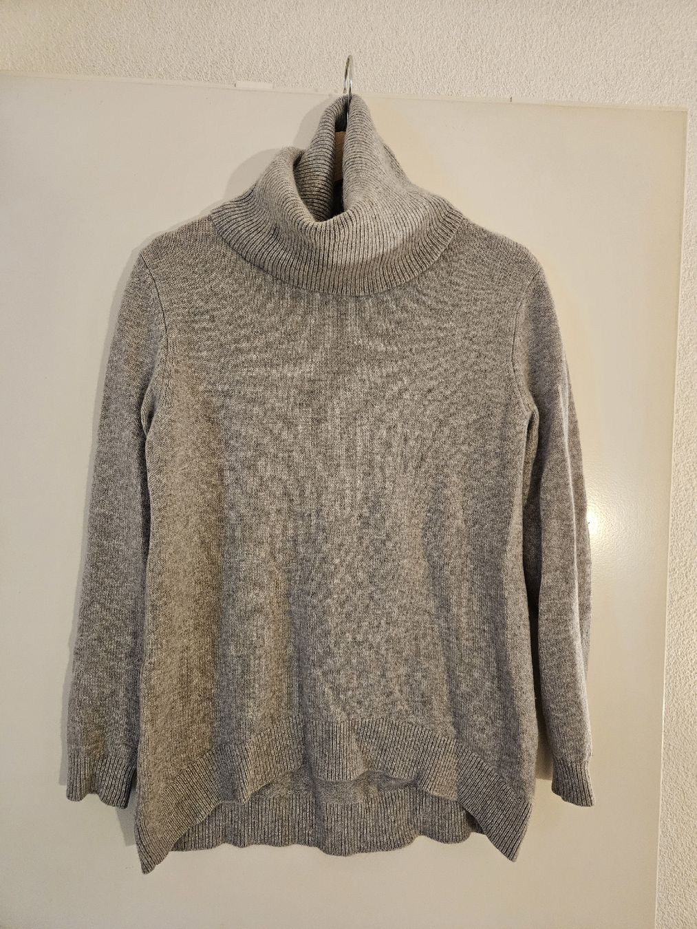Massimo Dutti Pullover & Sweatshirts: Rollkragenpullover Massimo Dutti grau Grösse S Cashmere – Gebraucht aus Bern von maldorafaela 3