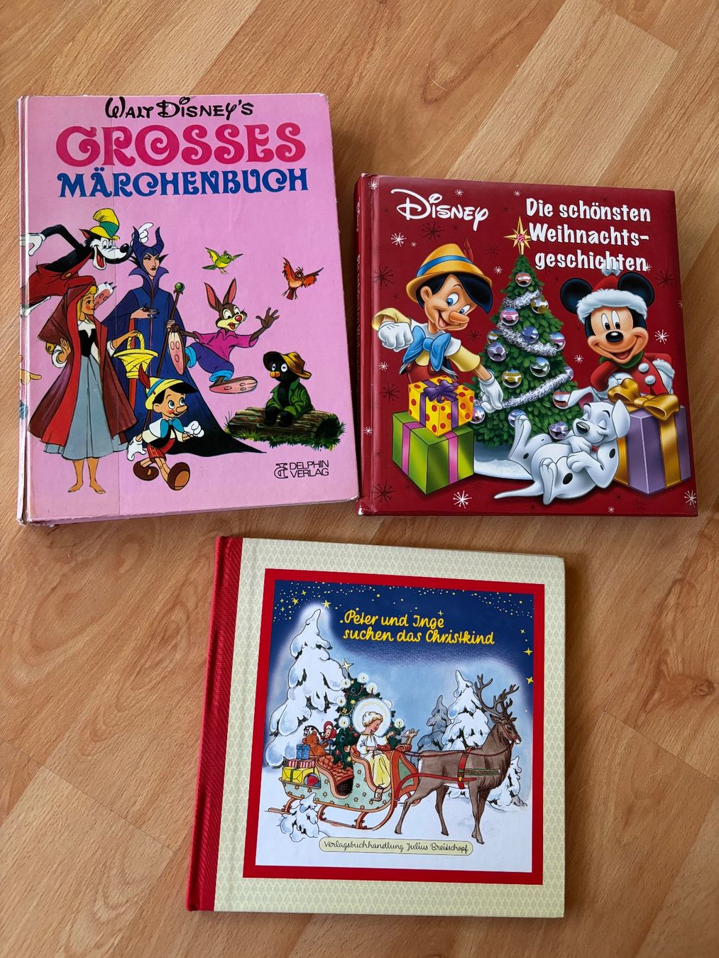 Libri: 3 Märchen-Weihnachtsbücher, Disney – Usato da Glis venduto da Lisal
