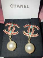 Chanel Perlen Ohrstecker mit Emaille Neu