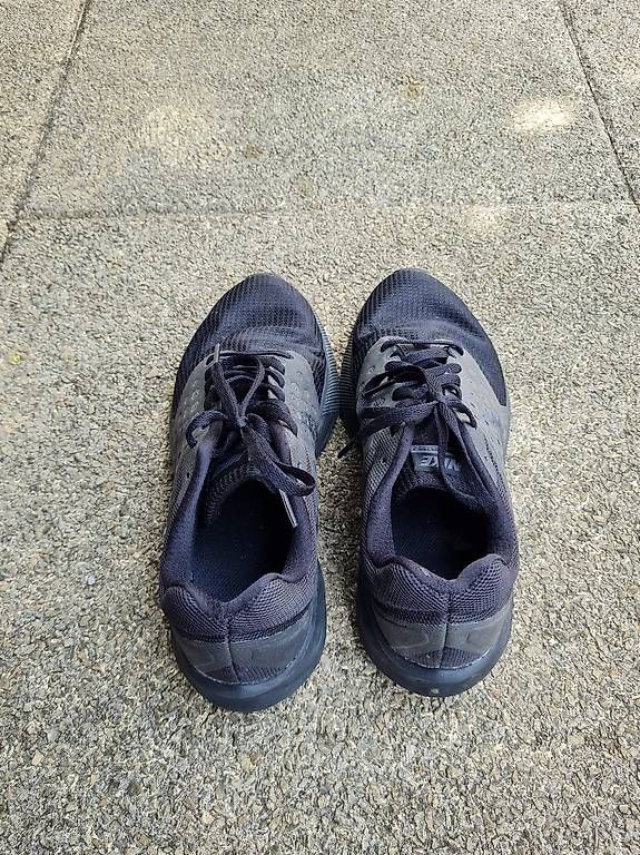 Chaussures femmes: Damen Sneaker Gr. 38 – D'occasion à La Heutte par tau_5vvl 3