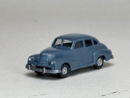 Opel Kapitän 1951 graublau