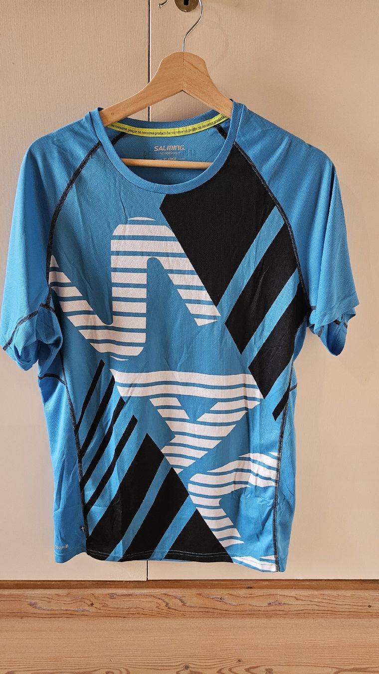 T-Shirts: Salming Sport-Shirt XL – Gebraucht aus Effretikon von FoFo182
