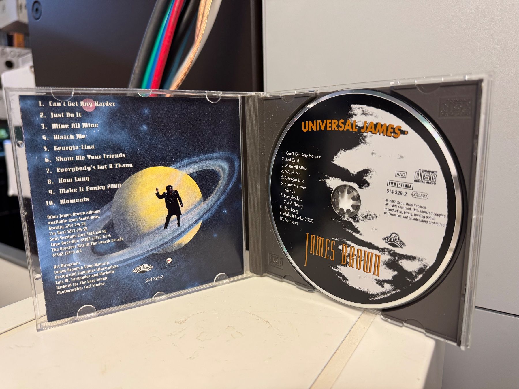 CD: James Brown - Universal James - SRA05B – Nuovo (secondo la descrizione) da Küsnacht ZH venduto da pdproject 2
