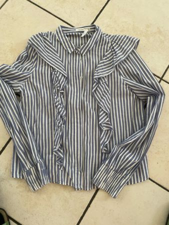 Bershka Bluse, Gr. M, blau/weiss gestreift, Rüschen!