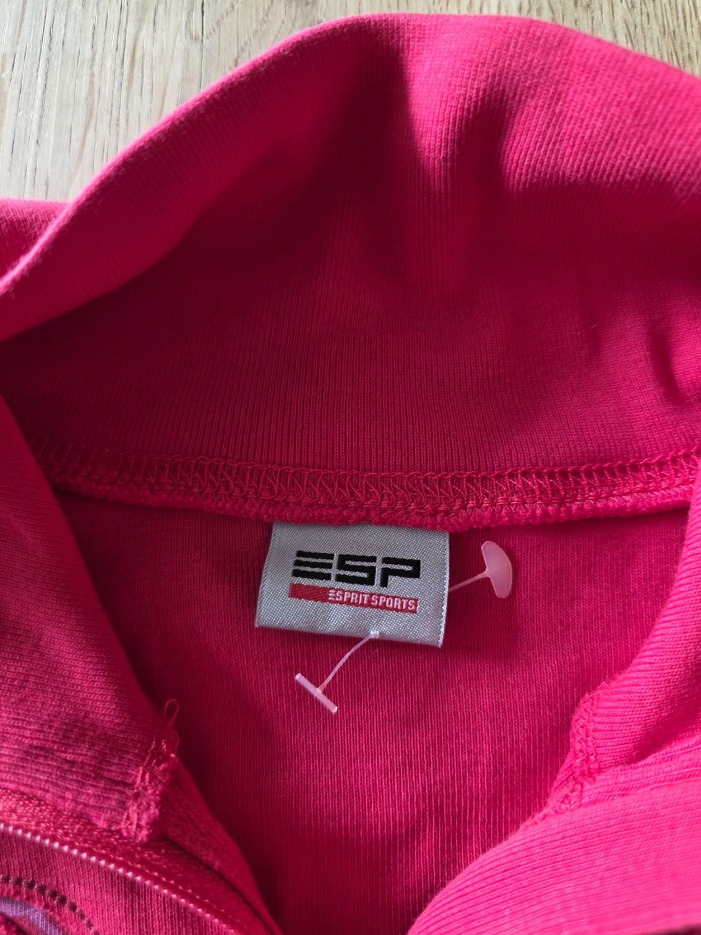 Giacche & Cappotti: Esprit Spirt Kinder, Sweatjacke 140 /146 – Usato da Altstätten SG venduto da Carrybones 2
