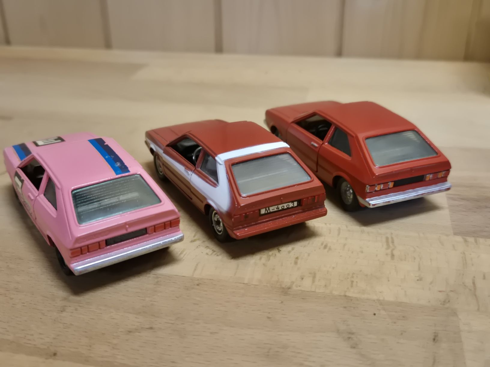 Volkswagen Modellini d'auto: 3 Pilen VW Scirocco 1 Modellautos, verschieden Farben – Usato da Kirchberg SG venduto da Karmann53 1