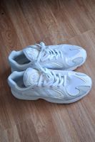 Adidas Yung-1 "Cloud White" Sneaker Gr. 42⅔ / UK 8 / US 8.5