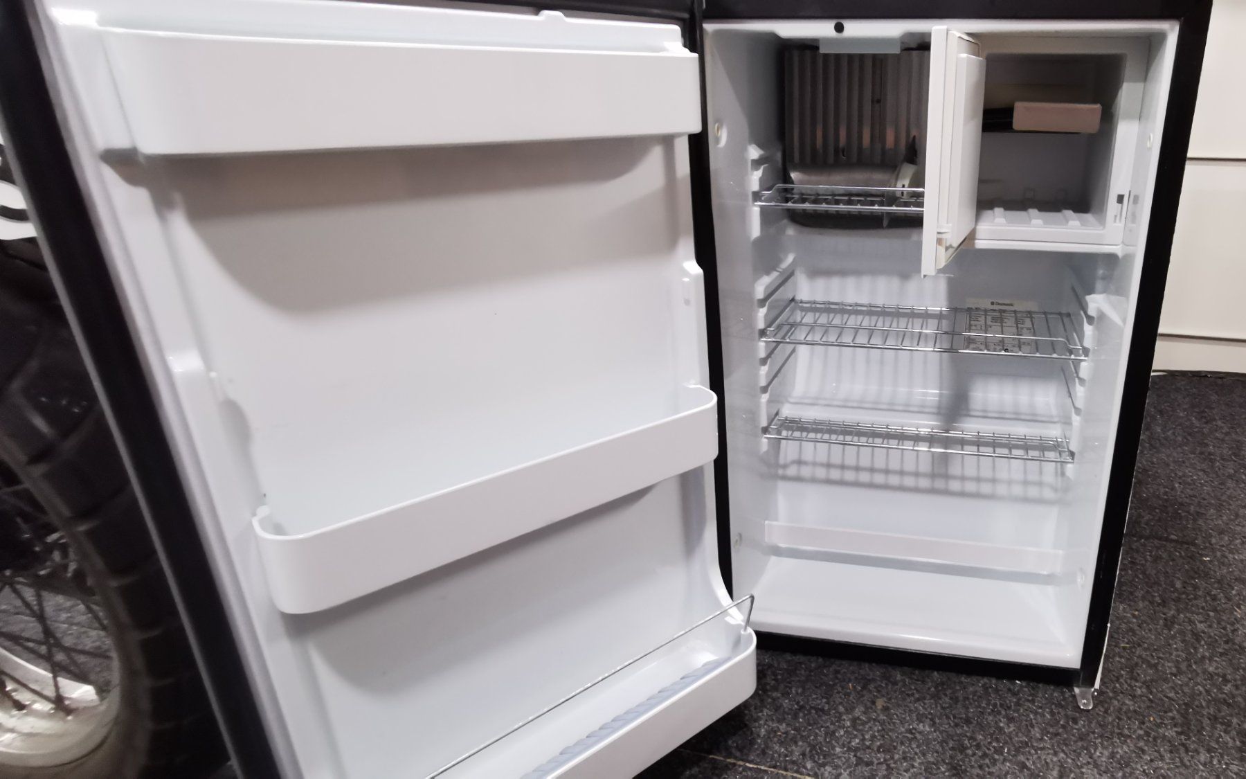 Frigoriferi: Camper Kühlschrank Dometic RM 5330 – Usato da Malters venduto da AndreLU082 4
