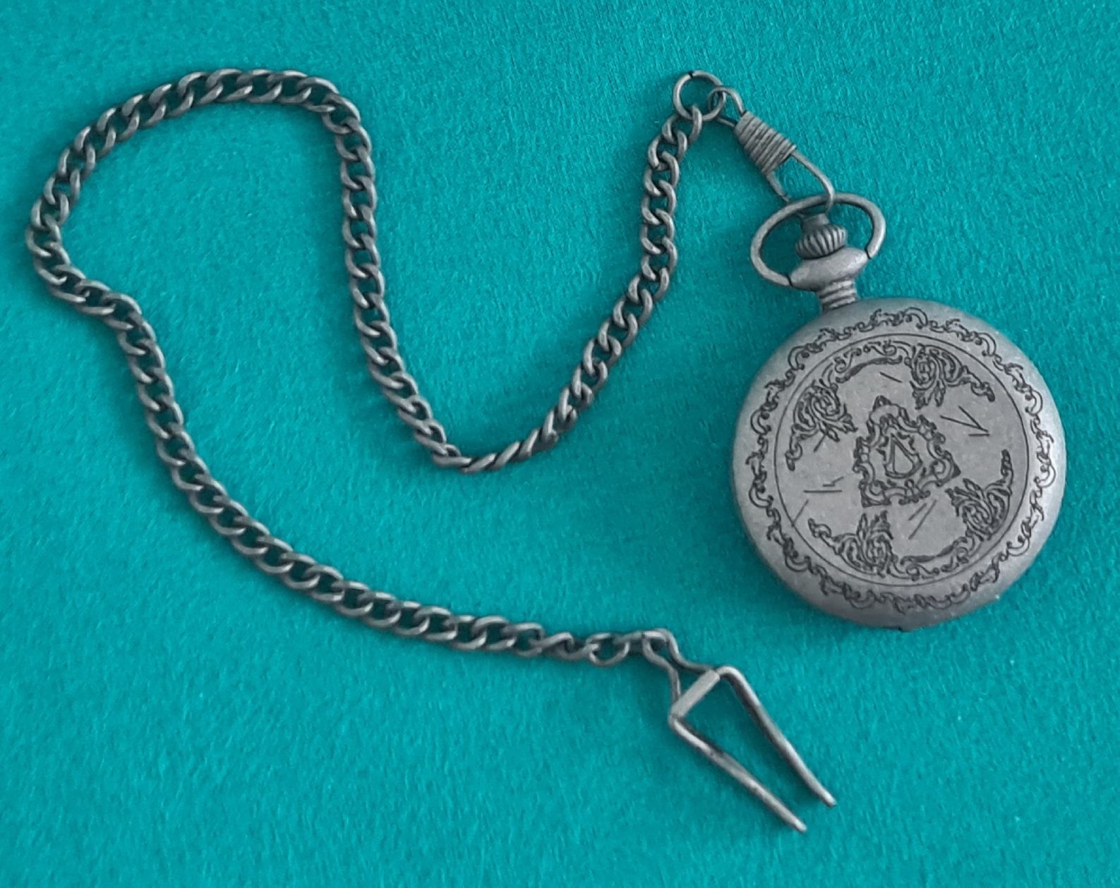Uhren: COLLECTOR/Assassin's Creed UNITY "ARNO POCKET WATCH" – Neu (gemäss Beschreibung) aus Etoy von MyStyleMyMode 2