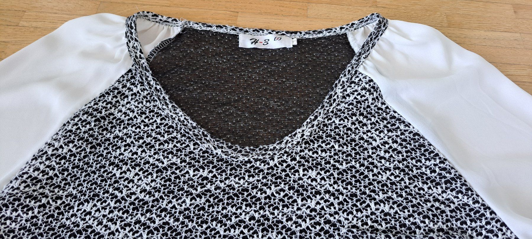 Blusen: Blouse décontractée – Gebraucht aus Le Mont-sur-Lausanne von olatiu 2