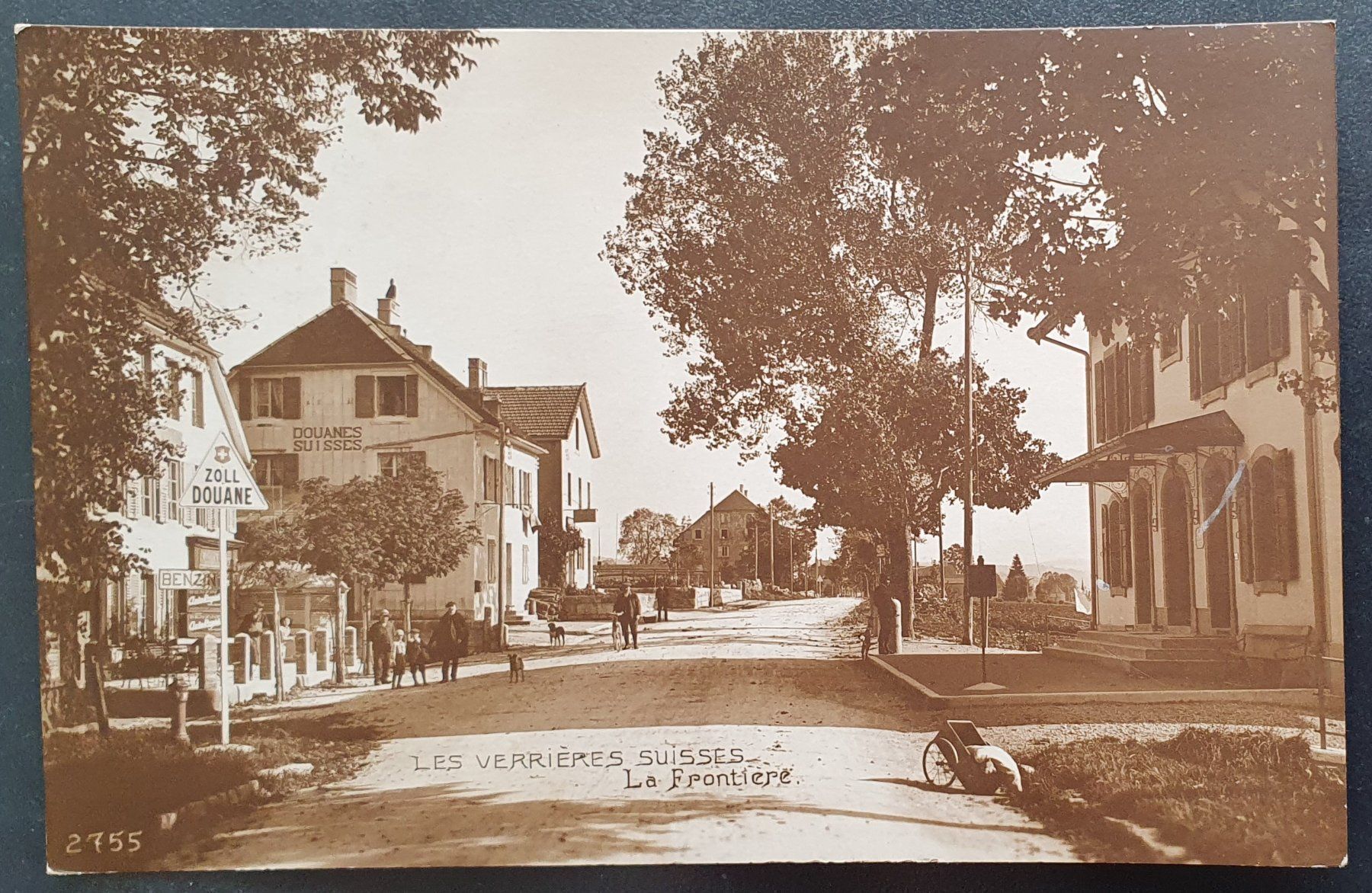 Cartoline postali: Les Verrieres  - La Frontiere – Usato da Kreuzlingen venduto da Rschweiz1