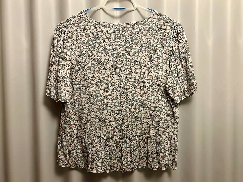 Only Camicette: Süsse geblümte Bluse Gr M/38 – Usato da Wettingen venduto da ame_wxp2 3