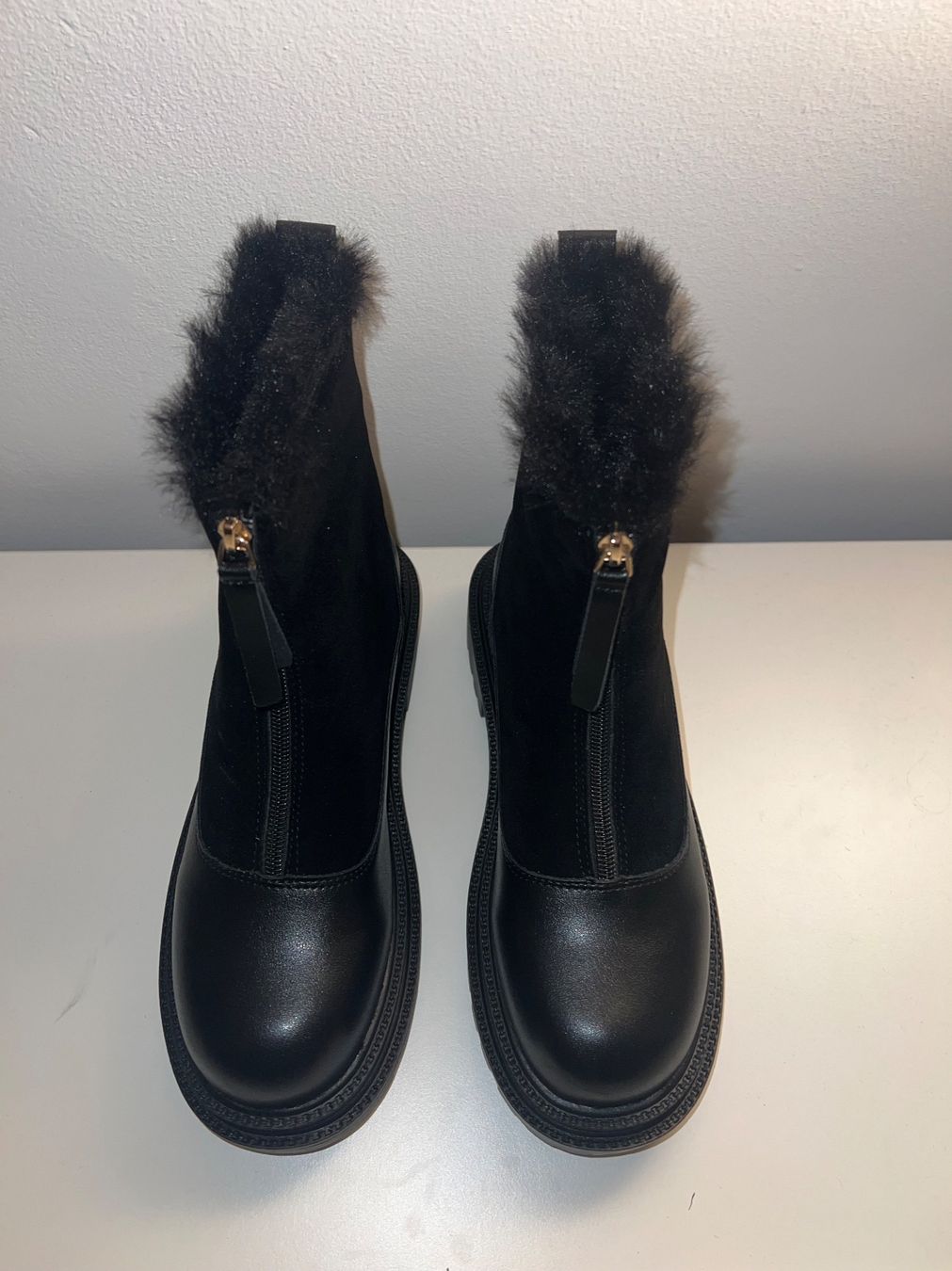 Scarpe da donna: Chelsea Boots – Nuovo (secondo la descrizione) da Rieden AG venduto da joaanne