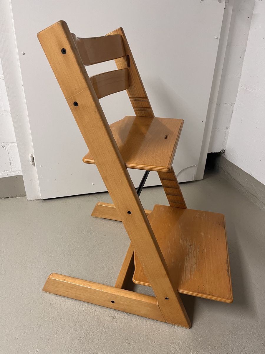 Stokke Chaises hautes: Tripp Trapp – D'occasion à Uznach par physianerin