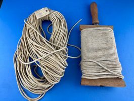 Ungebrauchtes Werg Garn 3 und 4 mm im Durchmesser