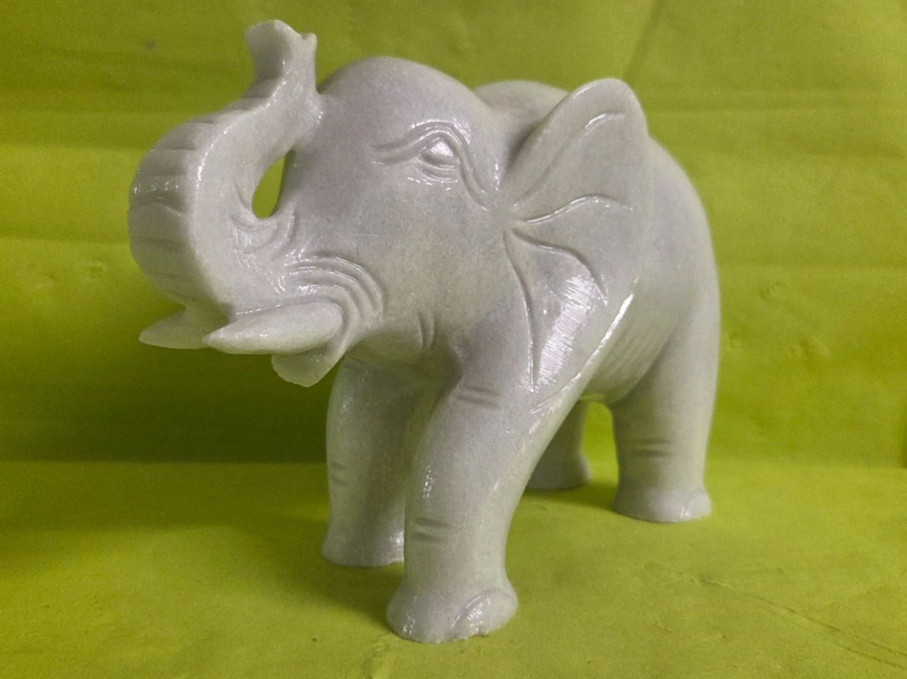 Sculture & Statue: Schöner Elefant aus Marmor 15cm – Nuovo (secondo la descrizione) da Roggliswil venduto da Mabelco 1