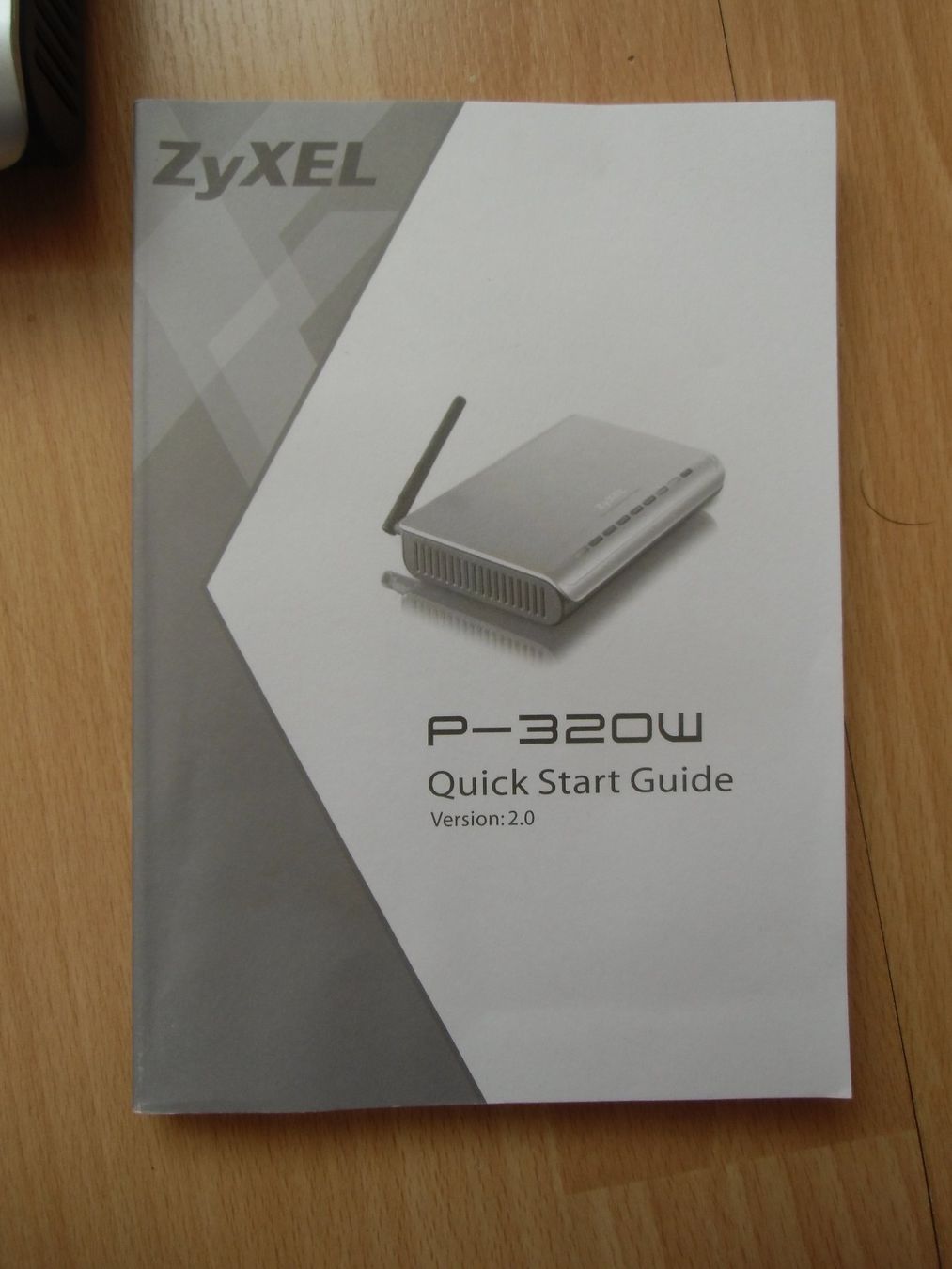 Zyxel Modems & Router: ZyXel P-320W Wireless Broadband Router – Gebraucht aus Düdingen von  2