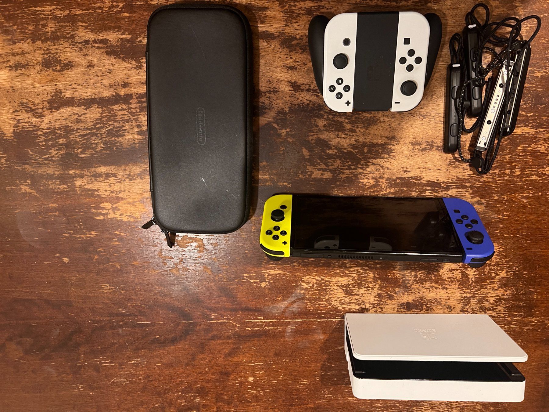 Nintendo Console: Nintendo Switch Oled – Usato da Lausanne venduto da Jaco98 5