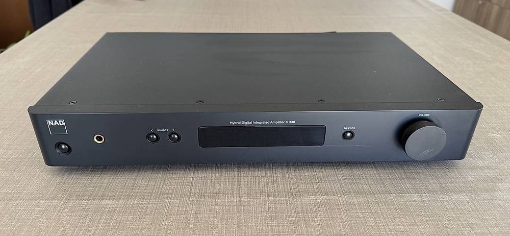 Amplificateur hi-fi Nad C338 GRAPHITE - Mr Scandinave