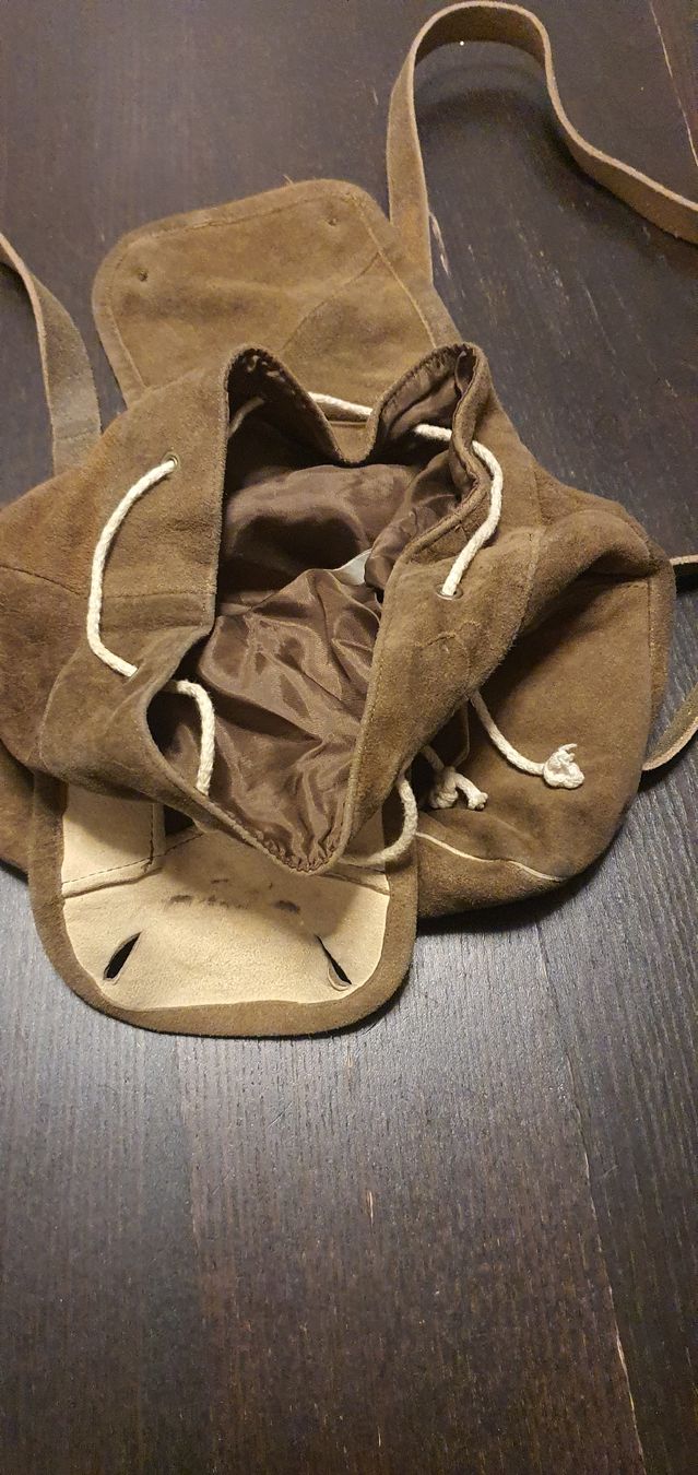 Zaini: Trachten Rucksack aus echtem Leder – Usato da Winterthur venduto da LaRoque 1