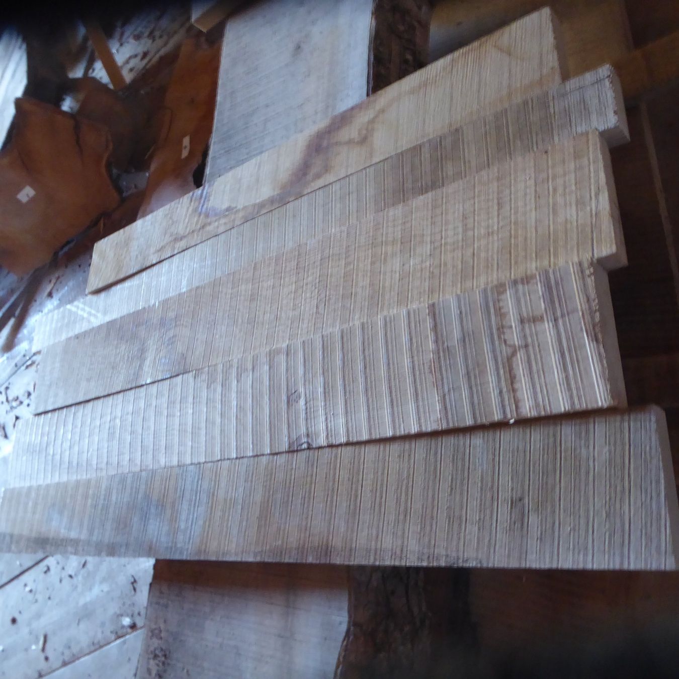 Holzartikel: Eichenbretter 3 cm – Neu (gemäss Beschreibung) aus Sumiswald von Hennri1 1