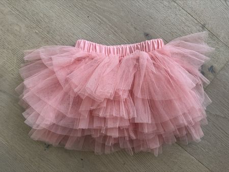 Girls Pink Tulle Tutu Skirt New Condition