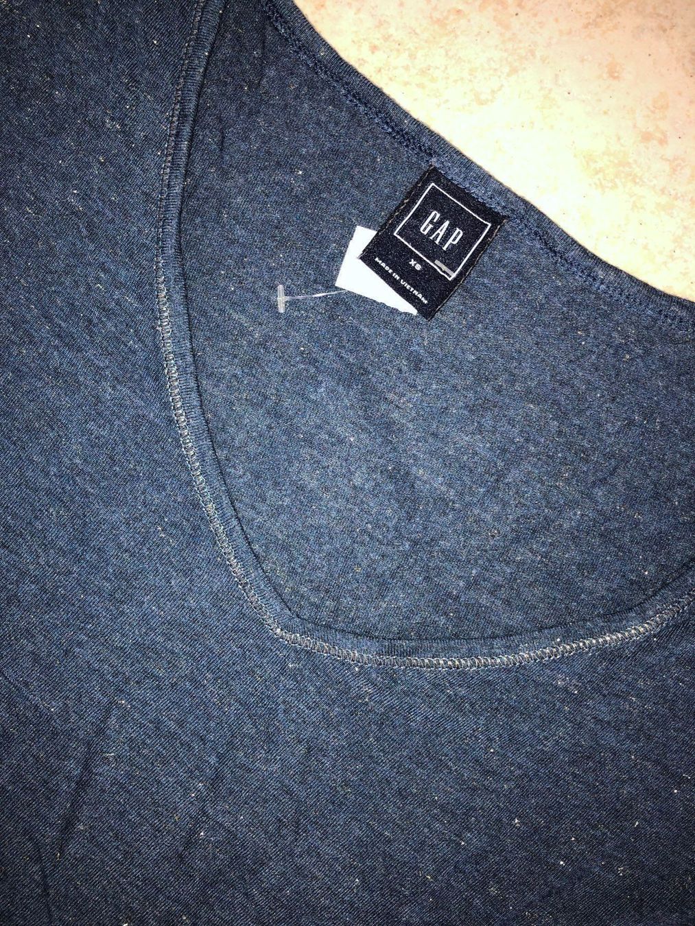 Gap T-shirt: GAP T-Shirt Gr.XS – Usato da Obergerlafingen venduto da cabo4 1