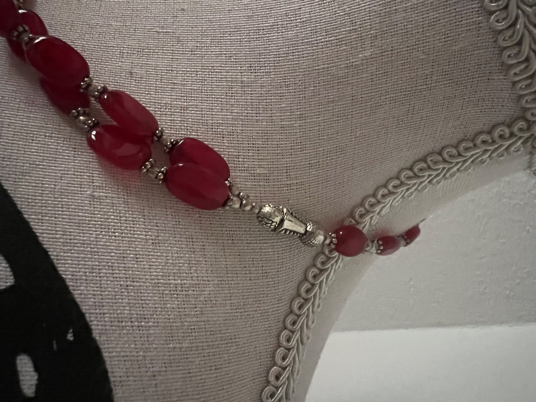 Catenine: Hübsches Kette mit Silber und Rubin – Usato da Neerach venduto da romiping 1