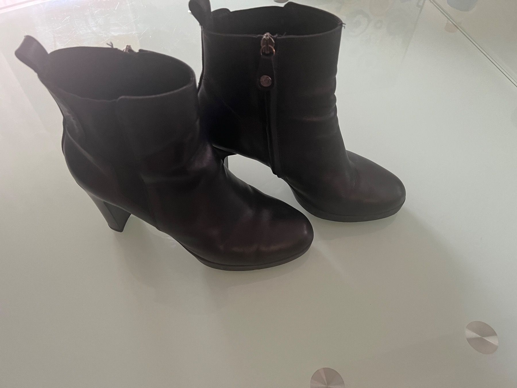 Geox Scarpe da donna: Stiefelette Geox / Gr. 40 – Usato da Frauenfeld venduto da stern081