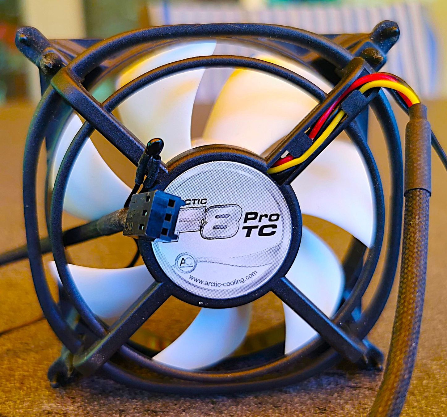 Ventilatori: Arctic F8 Pro TC Ventilator – Nuovo (secondo la descrizione) da Oberwangen b. Bern venduto da Vittorio0 5