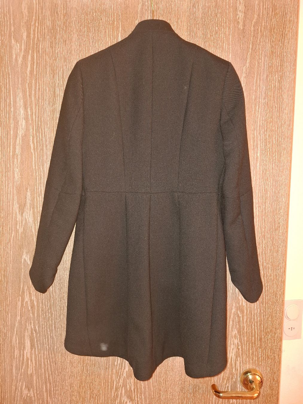 Zara Giacche: Giacca Zara Basic nera, taglia S, ideale per la sera – Usato da St. Moritz venduto da mar_vn5j 1
