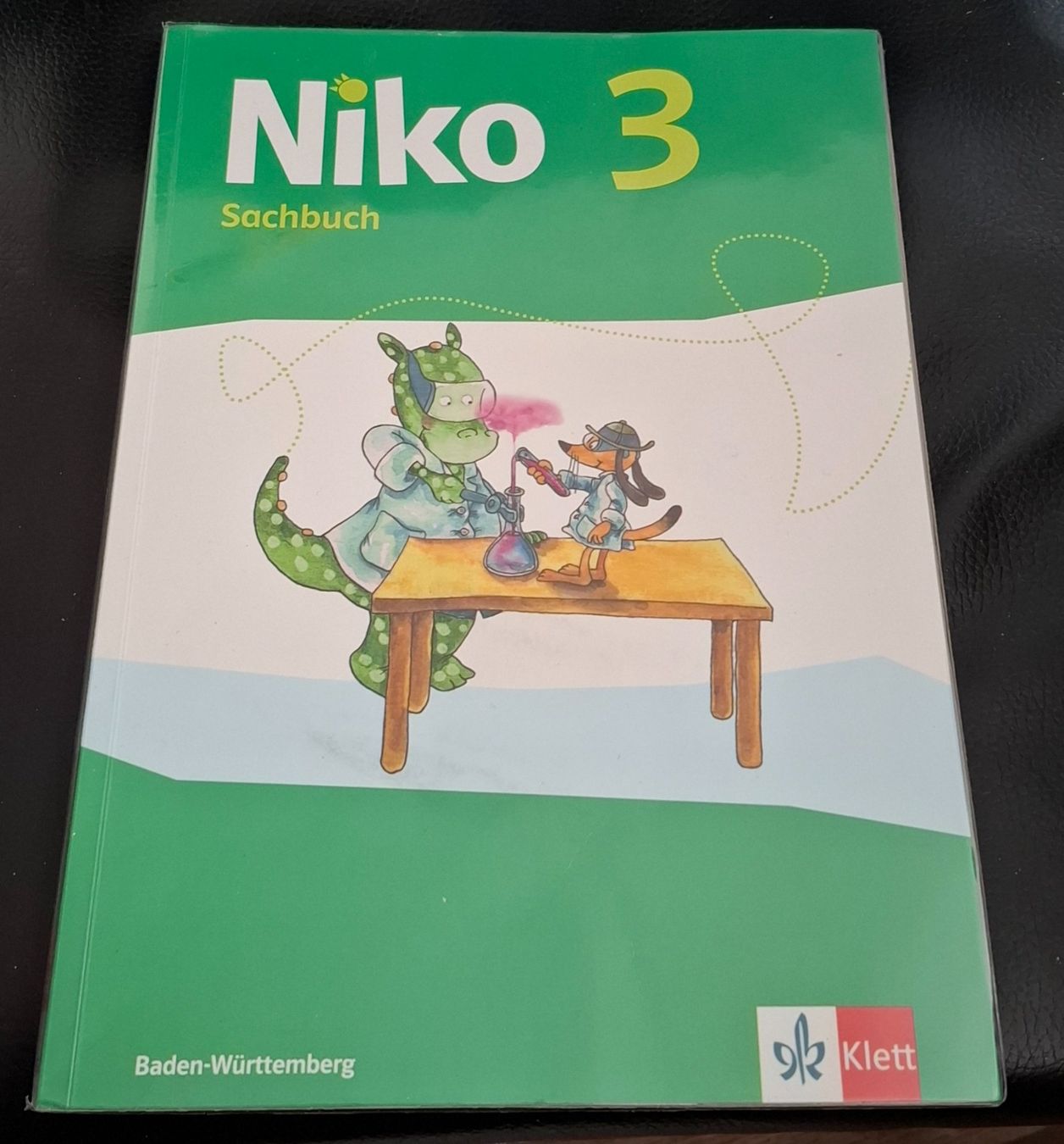 Libri: Niko 3 Sachbuch vom Klett-Verlag – Usato da Auw venduto da Tschei-Pi