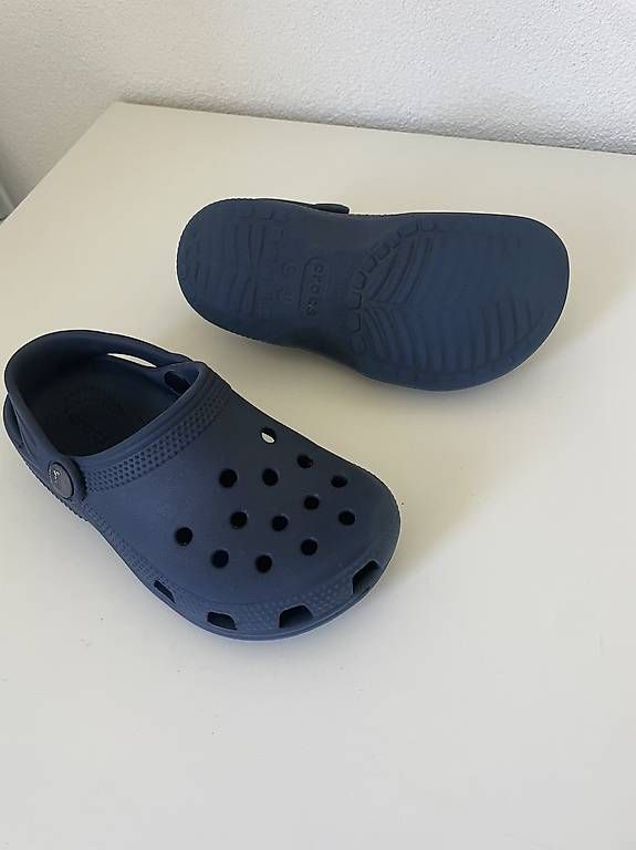 Scarpe per ragazzi: Crocs Grösse 28-29 – Usato da Glis venduto da SabrinaXA 1