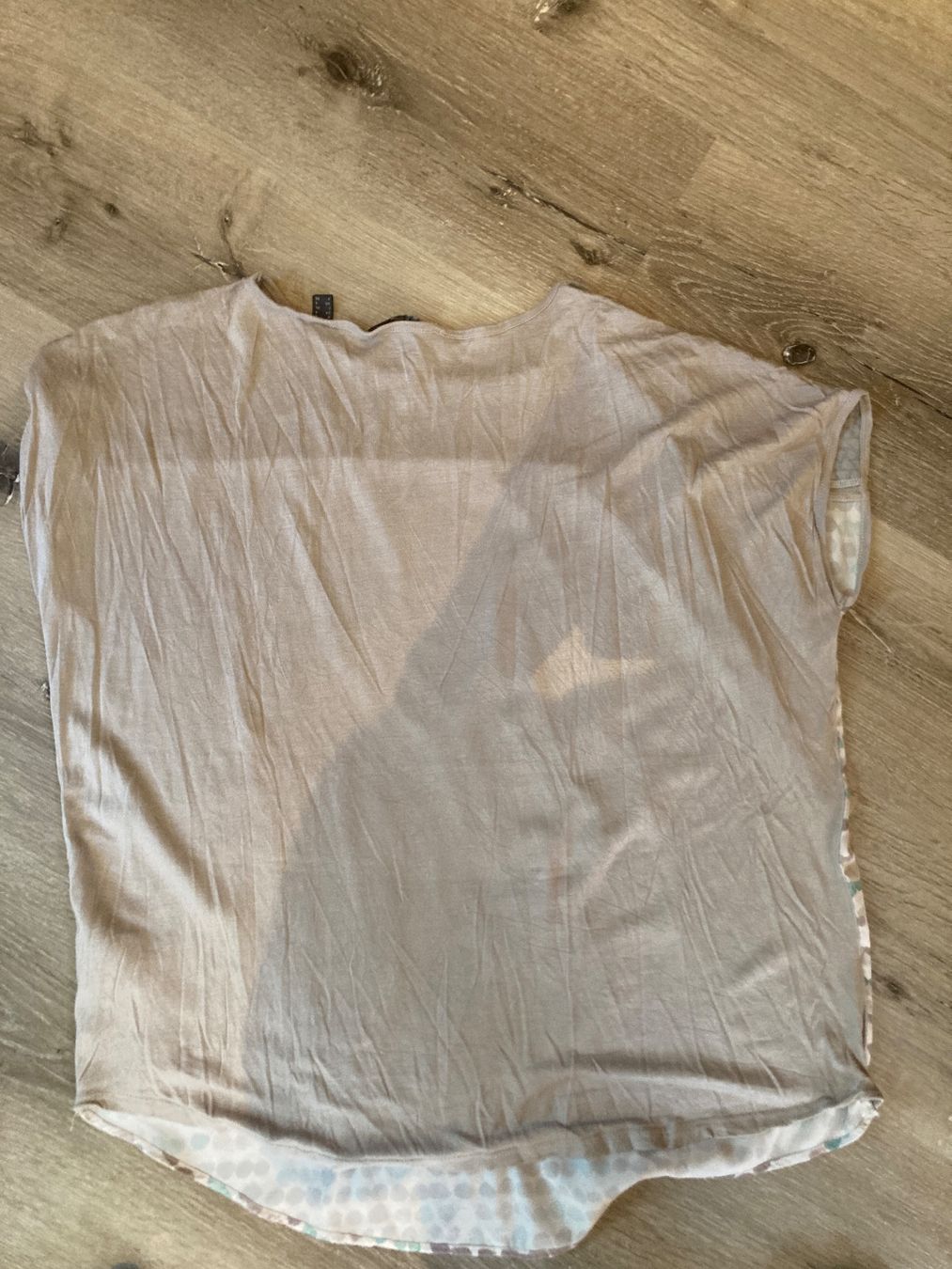 Esprit T-shirt: Esprit Sommer Shirt, Gr. L, Grau/Weiss – Usato da Gelterkinden venduto da froggy80 1