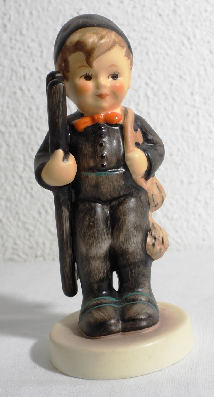 Hummel Figuren: Hummel Figur M.J. Hummel "Ich bringe Glück" – Gebraucht aus Dübendorf von alracfo
