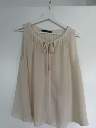Zara Basic Blusentop Gr. M Sommerliches Top mit Bindeband