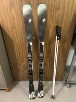 Ski-Set Ski, Stöcke und Helm