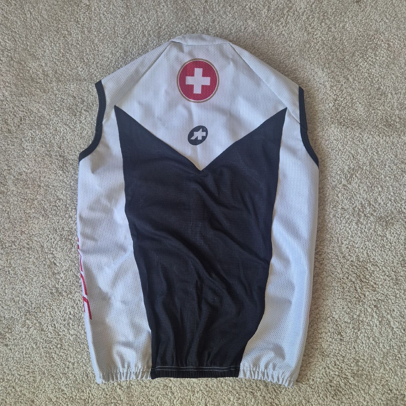 Assos Canottiere & Pantaloni: Assos Gilet – Usato da Steinhausen venduto da des_zv87 1