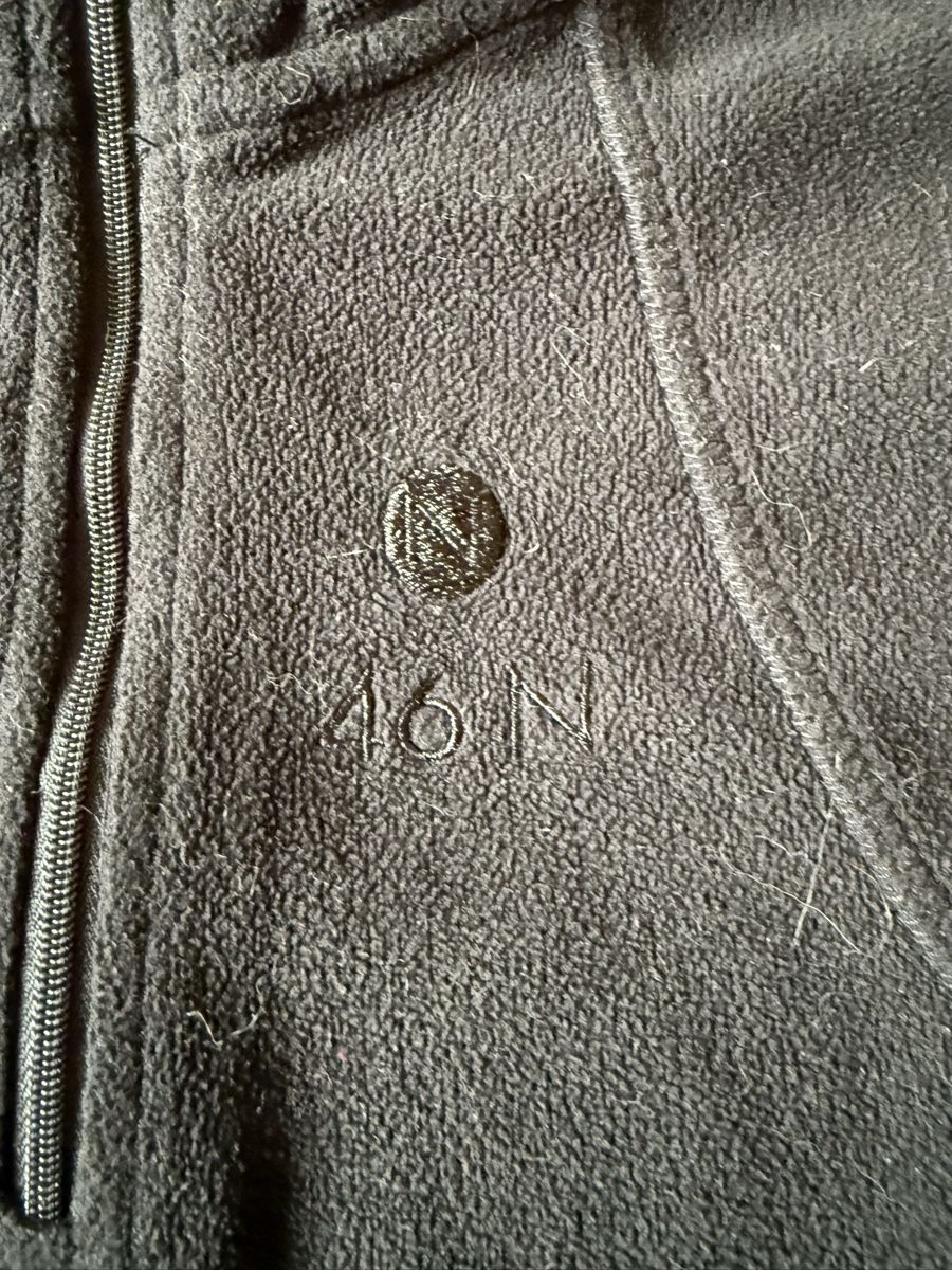 46 Nord Pullover & Sweatshirts: Skipulli 152 – Gebraucht aus Zürich von Mothai 1