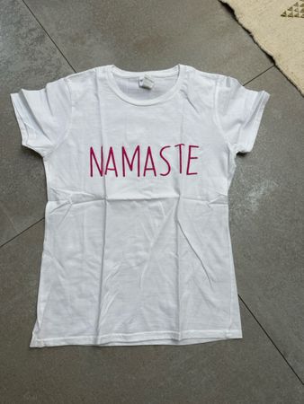 T‘Shirt Namaste weiss Gr. M