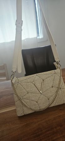 Umhängetasche Valentino V Logo beige guter Zustand