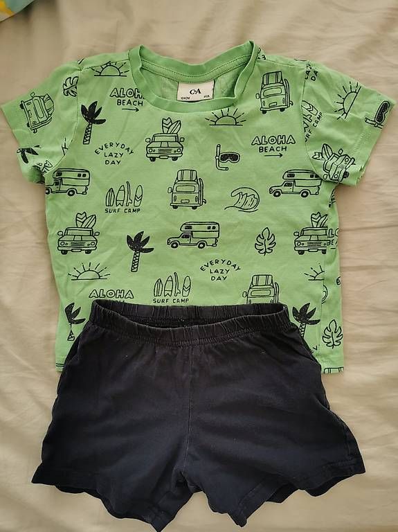Pigiama & Simili: Pyjama C&A, Gr. 104 – Usato da Dietikon venduto da Sandra_Luka