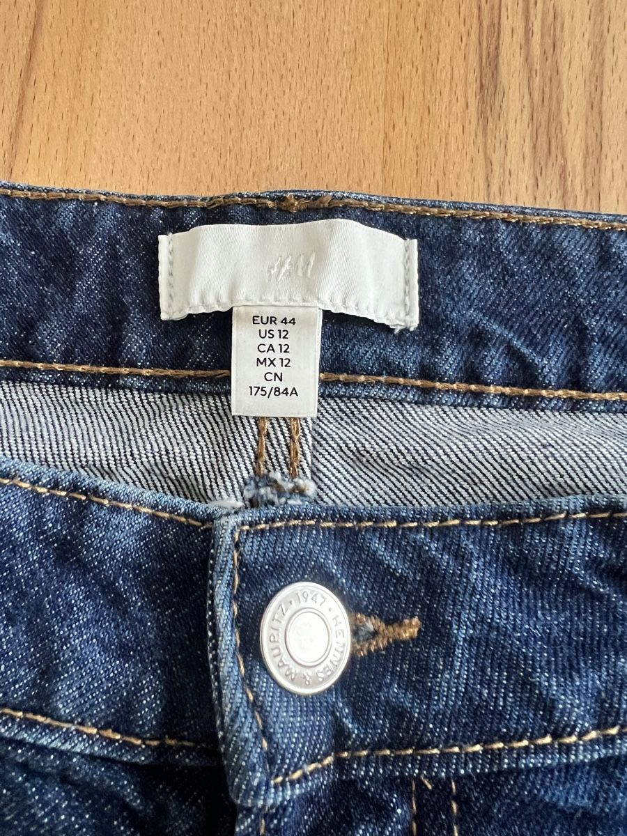 H&M Jeans: Jeans blau H&M 44 – Gebraucht aus Kreuzlingen von Mirabilis0628 1