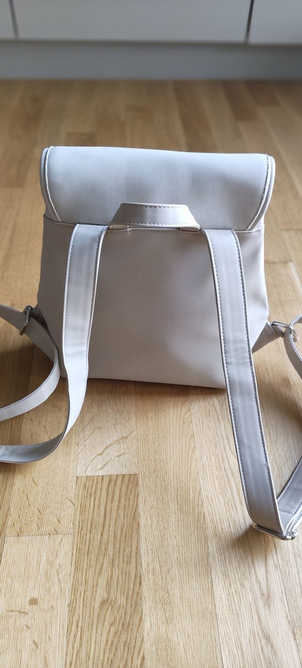 Kapten & Son Rucksäcke: Kapten & Son Tagesrucksack – Gebraucht aus Dübendorf von Industryleader 1