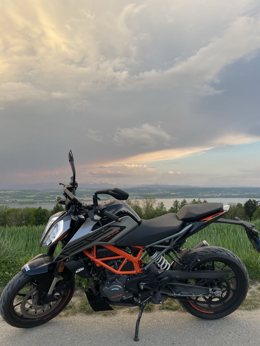 Strada: KTM Duke 125 – Usato da Zürich venduto da mar_xpb8