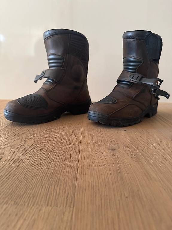 Herrenschuhe: Motoradstiefel – Gebraucht aus Uster von Schneeman2 1