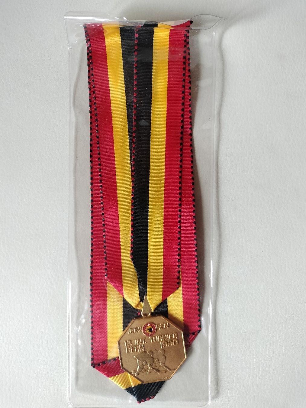 Medaglie: Medaille SC Bern, Juniorenturnier 1990 – Usato da Schwanden Sigrisw venduto da cadieux71
