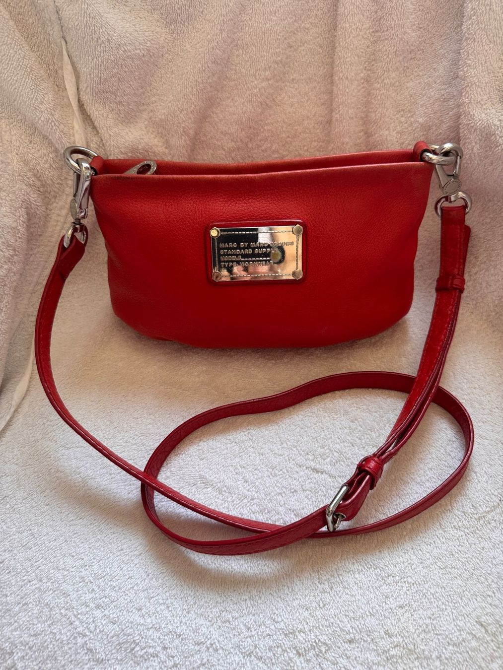 Marc Jacobs Taschen für Damen: Marc Jacobs rote Leder Handtasche-Umhängetasche – Gebraucht aus Heerbrugg von dwfg 6