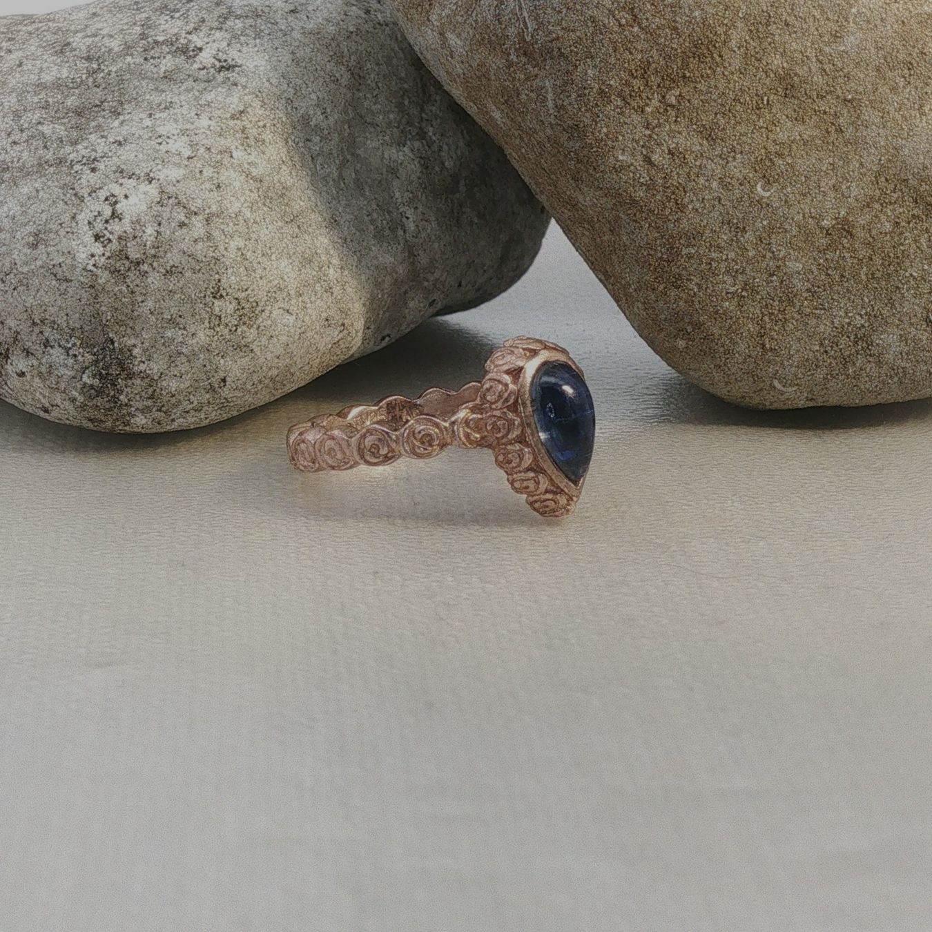 Olga Ribler Bagues: Iolith Ring Silber filigran elegant Grösse 48 – Neuf (Voir description) à Luzern par Schmuckoutlet 2